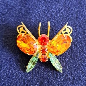 DeLizza & Elster Vintage Golden Butterfly Pin